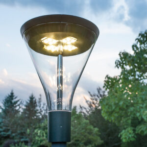 Avenida LED paaltop 23W 2500lm 4000K IP66 ø76 grafiet toepassing