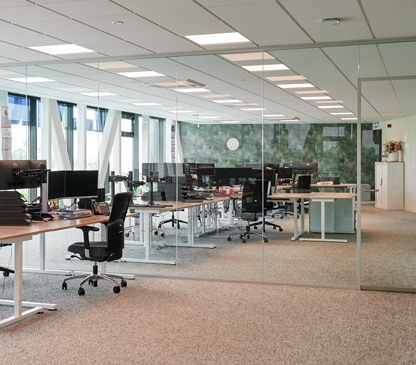 Meba-pro-UGR-LED-panelen-(416x-365)